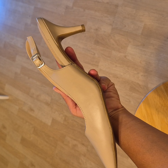 Alfani Tan Cream Pointy Toe Heel Strap Short Pumps BABBSY - Picture 6 of 14